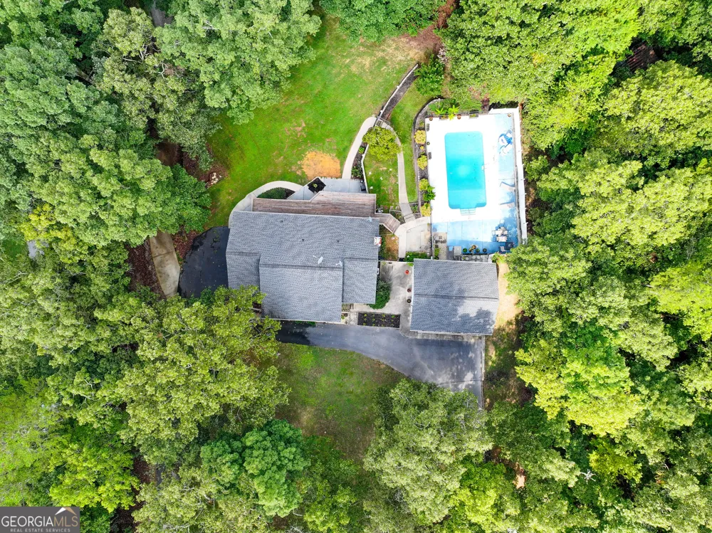 20 Hickory Forest LN NW Kingston, GA 30145