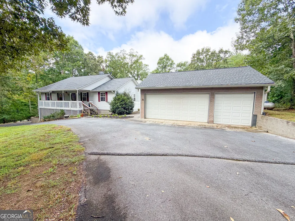 20 Hickory Forest LN NW Kingston, GA 30145