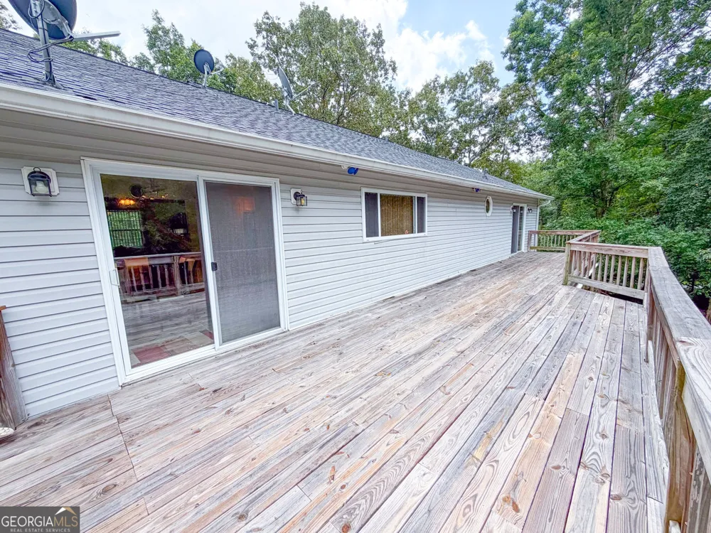 20 Hickory Forest LN NW Kingston, GA 30145