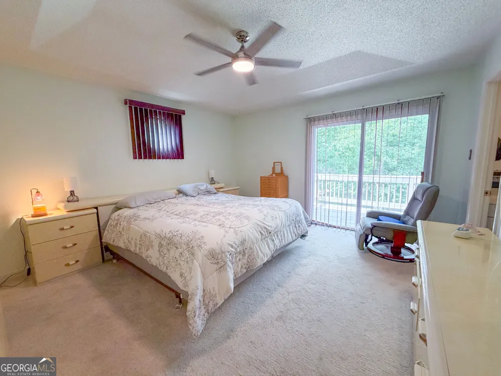 20 Hickory Forest LN NW Kingston, GA 30145