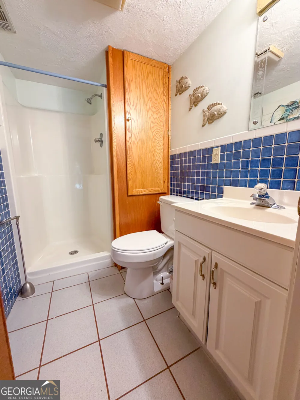 20 Hickory Forest LN NW Kingston, GA 30145