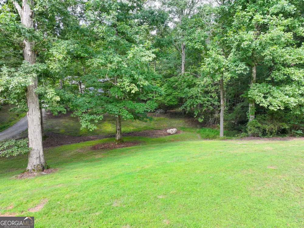 20 Hickory Forest LN NW Kingston, GA 30145