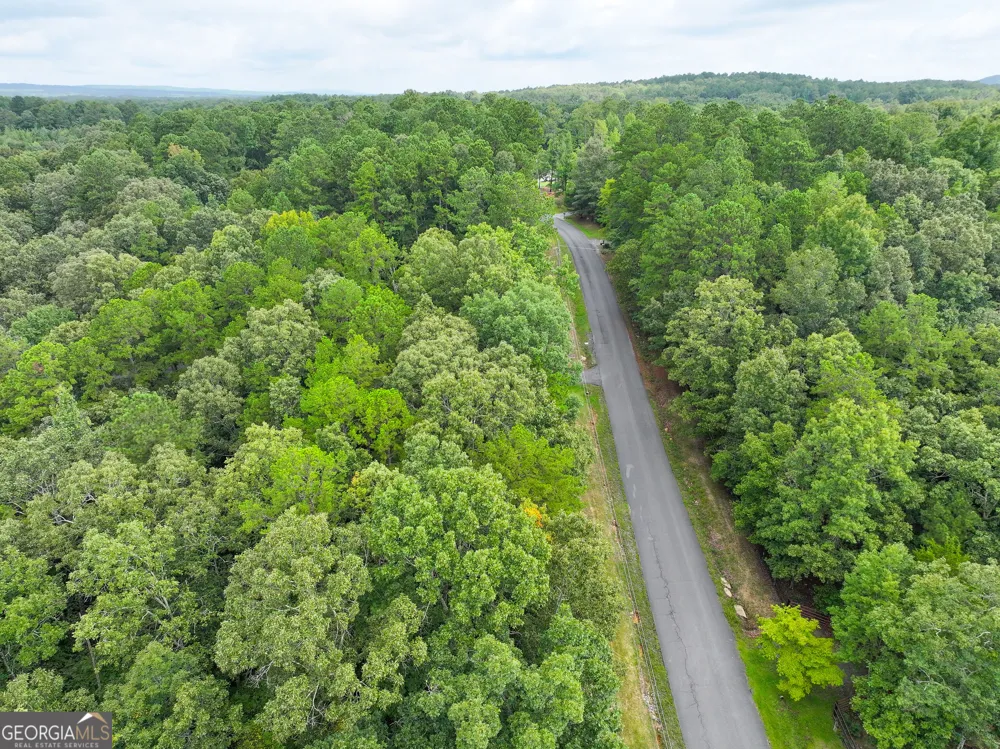 20 Hickory Forest LN NW Kingston, GA 30145
