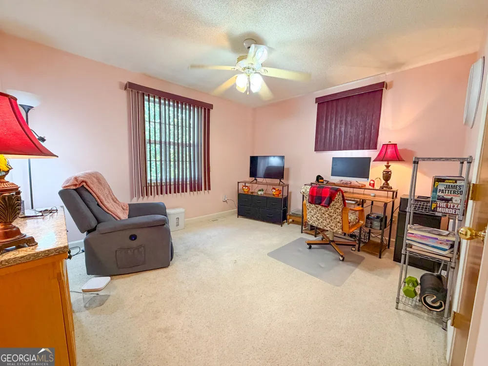 20 Hickory Forest LN NW Kingston, GA 30145