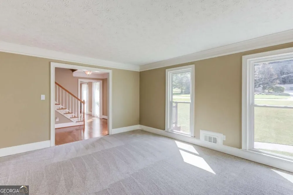 1162 Melton DR SW Lilburn, GA 30047
