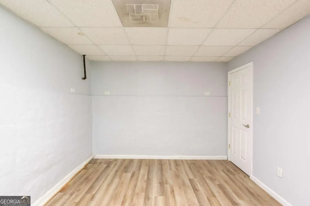 1162 Melton DR SW Lilburn, GA 30047