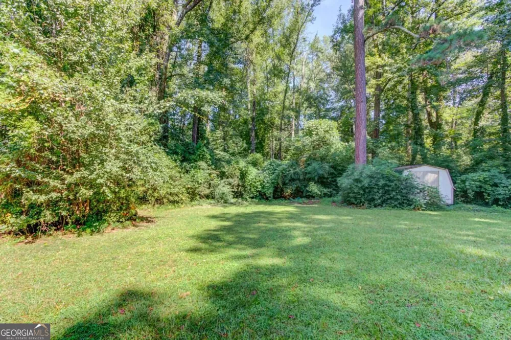 1162 Melton DR SW Lilburn, GA 30047