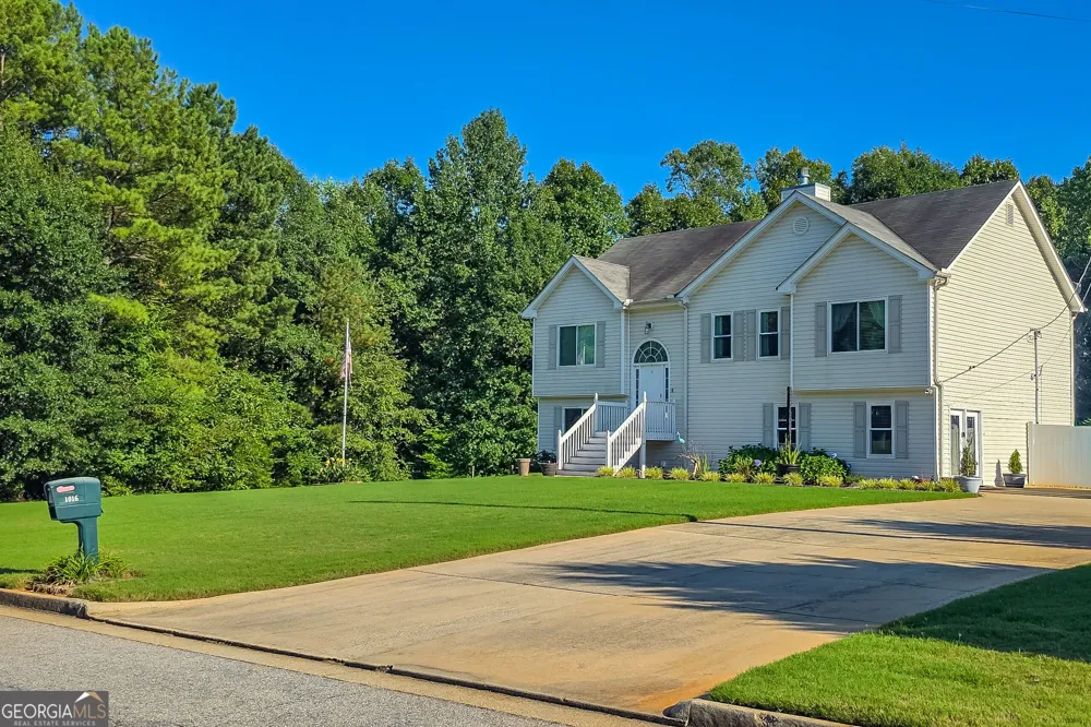 1016 Hamilton DR Locust Grove, GA 30248