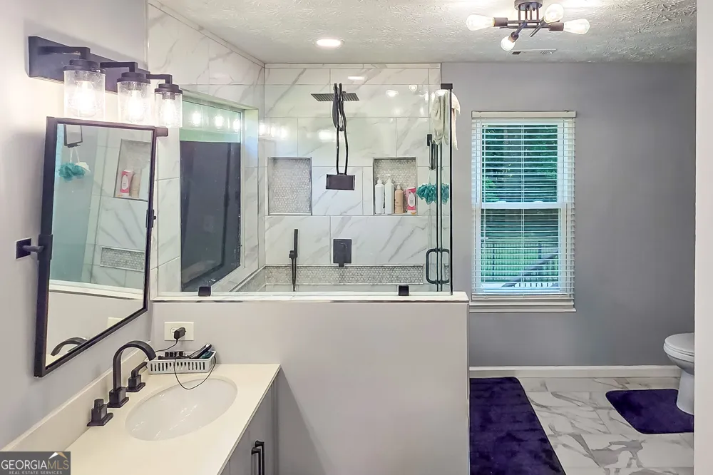 1016 Hamilton DR Locust Grove, GA 30248