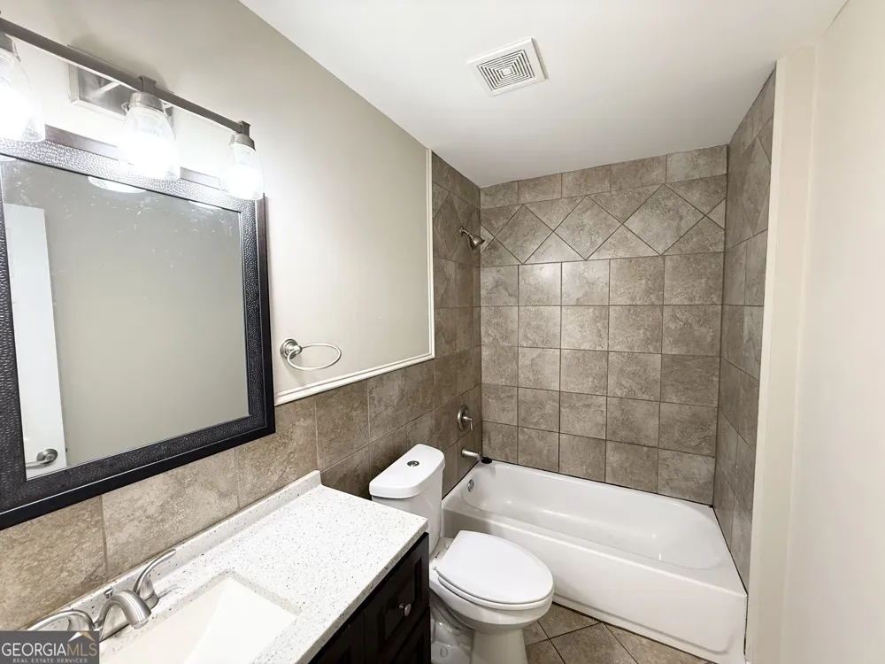 2856 Argyle DR NW Atlanta, GA 30318
