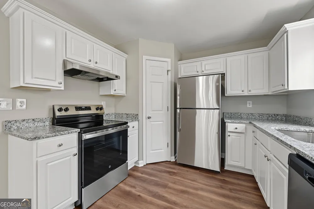 5747 Mccurdy CT Stone Mountain, GA 30087