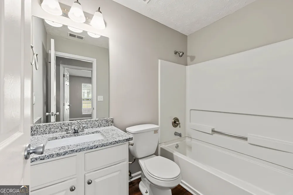 5747 Mccurdy CT Stone Mountain, GA 30087