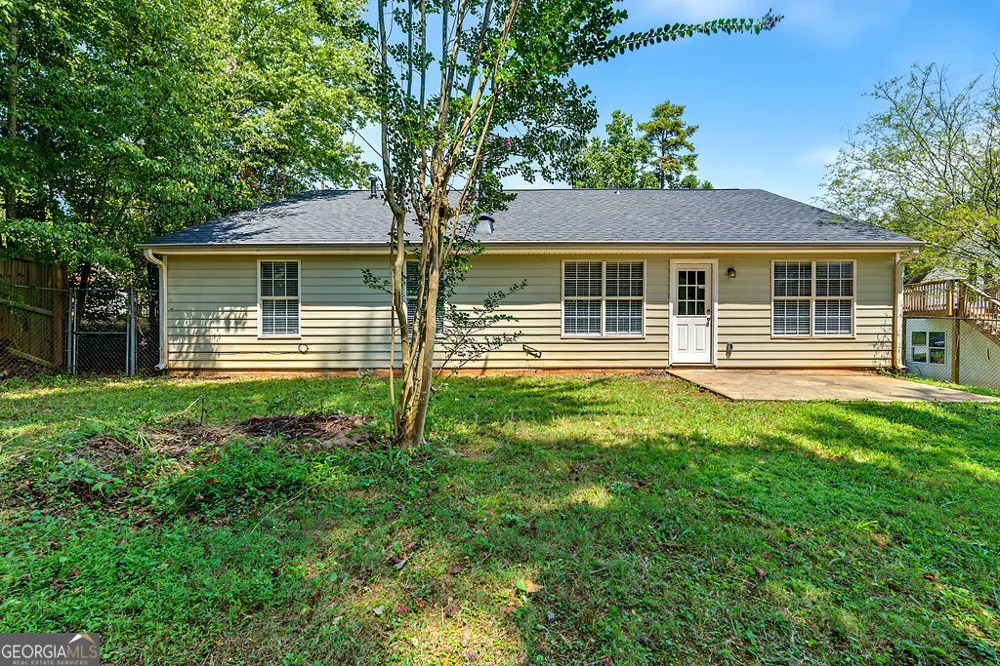 5747 Mccurdy CT Stone Mountain, GA 30087
