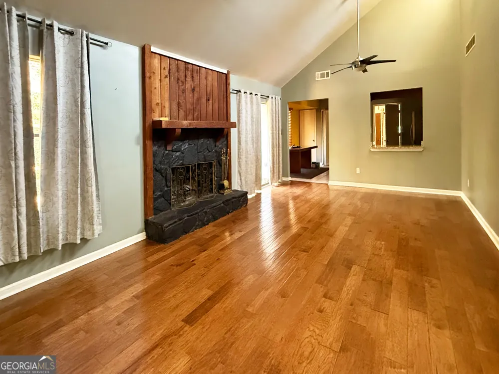 3166 Big Springs CT Decatur, GA 30034