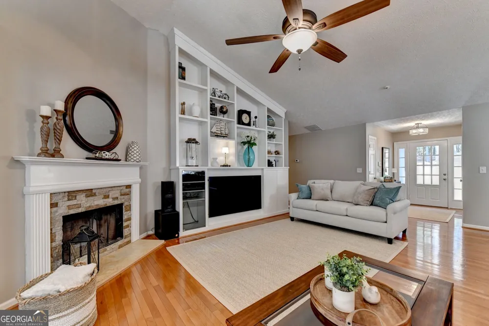 2011 Luke Edwards RD Dacula, GA 30019