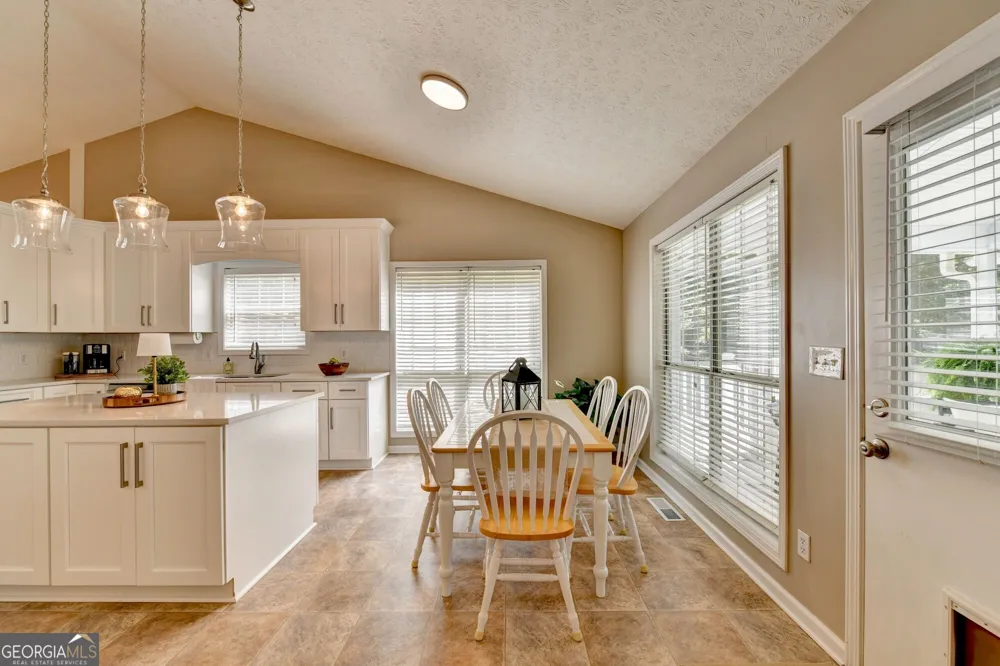 2011 Luke Edwards RD Dacula, GA 30019