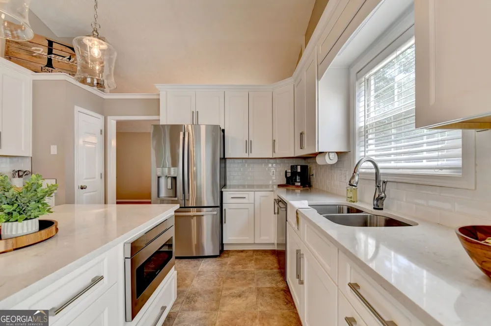 2011 Luke Edwards RD Dacula, GA 30019