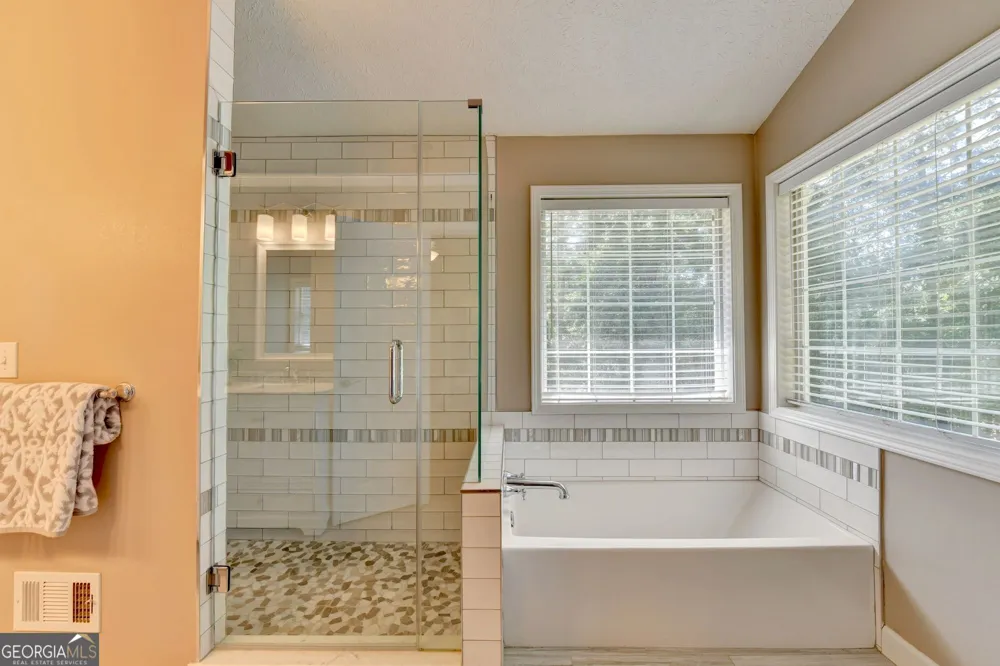 2011 Luke Edwards RD Dacula, GA 30019