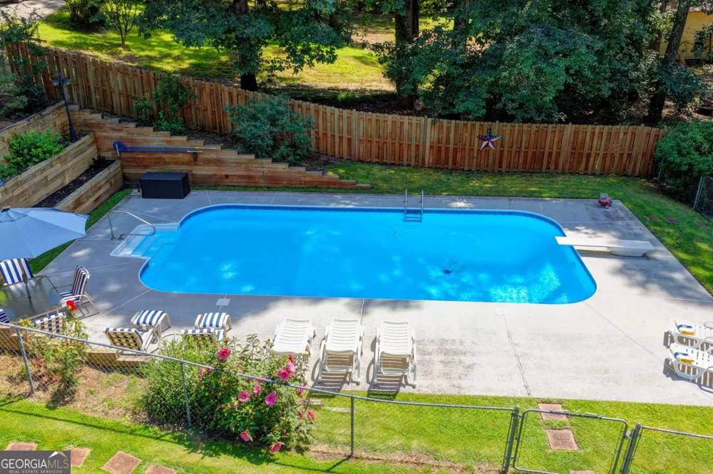 2011 Luke Edwards RD Dacula, GA 30019