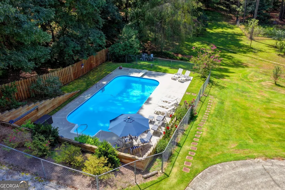 2011 Luke Edwards RD Dacula, GA 30019