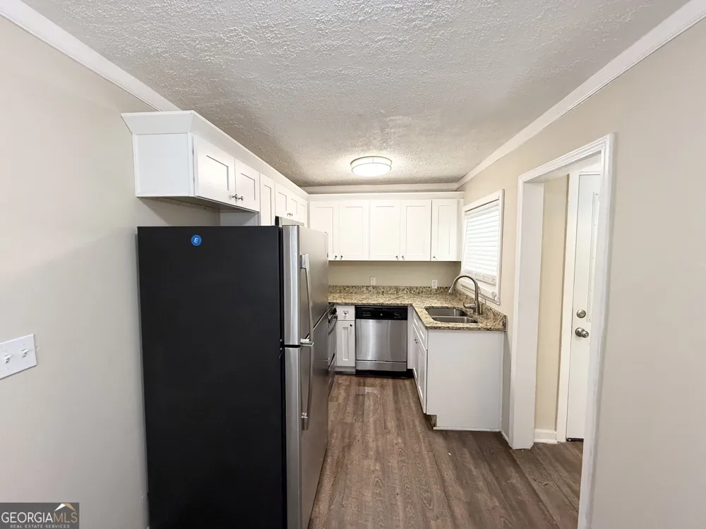 939 N Eugenia PL NW Atlanta, GA 30318