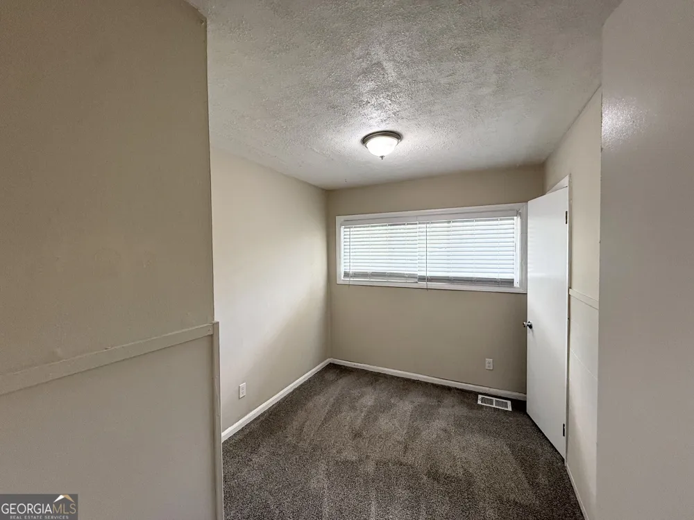 939 N Eugenia PL NW Atlanta, GA 30318