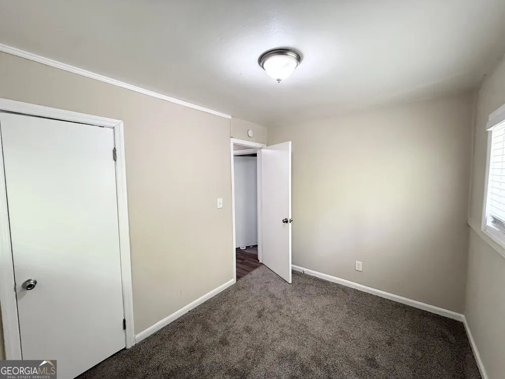 939 N Eugenia PL NW Atlanta, GA 30318