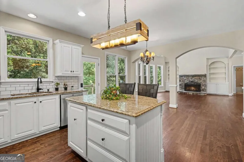 2695 Daniel Park RUN Dacula, GA 30019