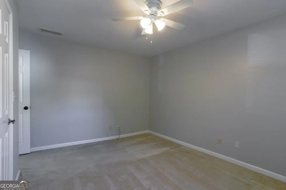 189 Holcomb Ferry RD Roswell, GA 30076
