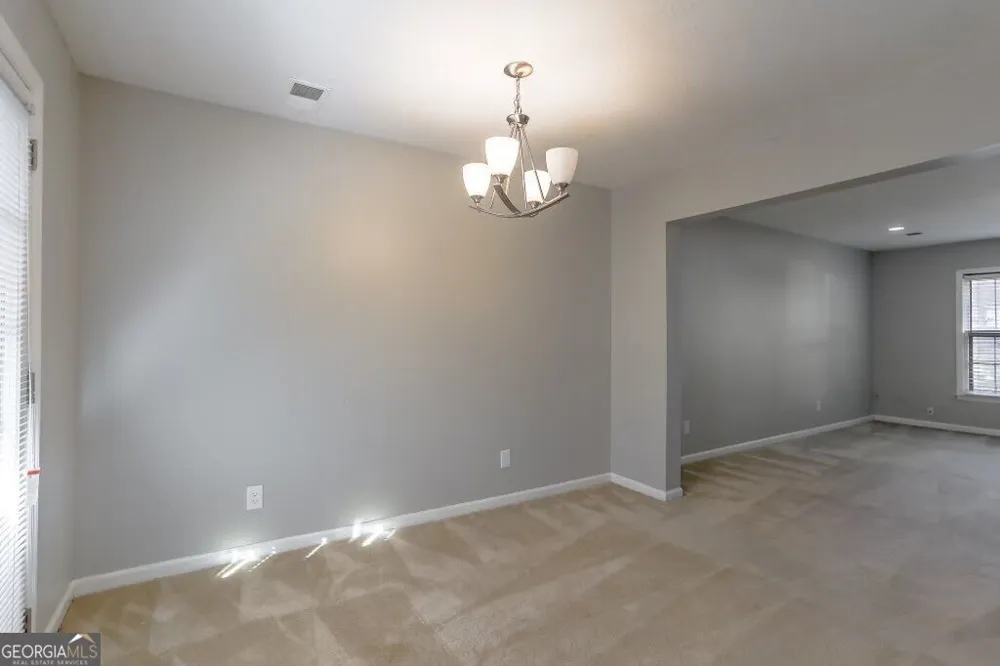 189 Holcomb Ferry RD Roswell, GA 30076