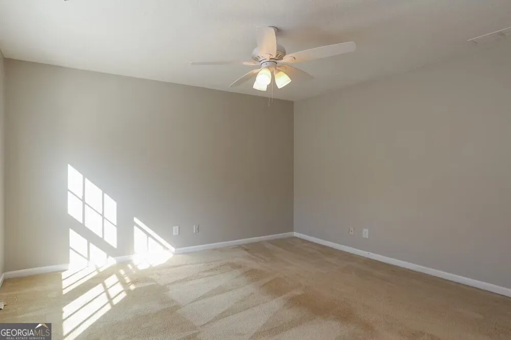 189 Holcomb Ferry RD Roswell, GA 30076