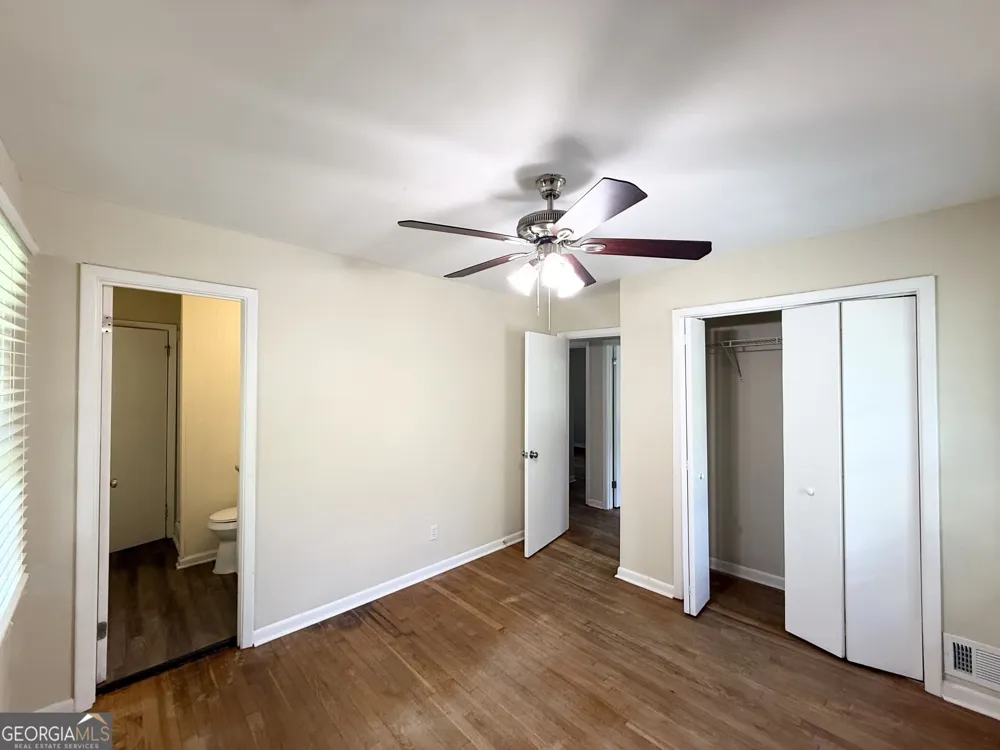 233 W Simon TER NW Atlanta, GA 30318