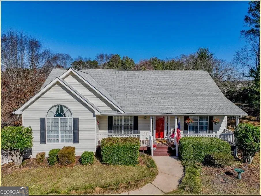 5810 Woodberry WALK Cumming, GA 30028