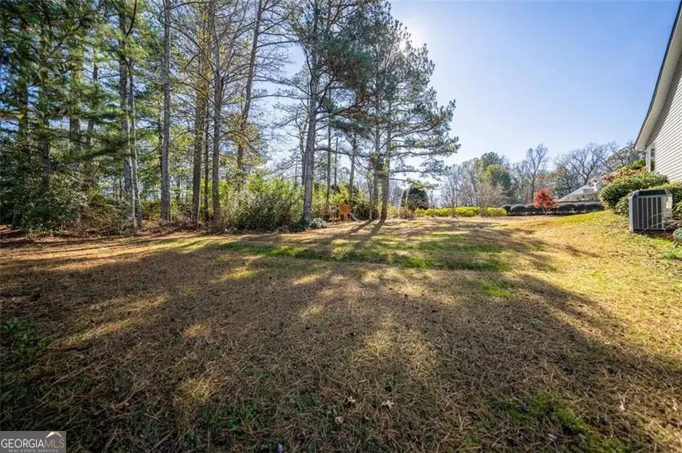 5810 Woodberry WALK Cumming, GA 30028