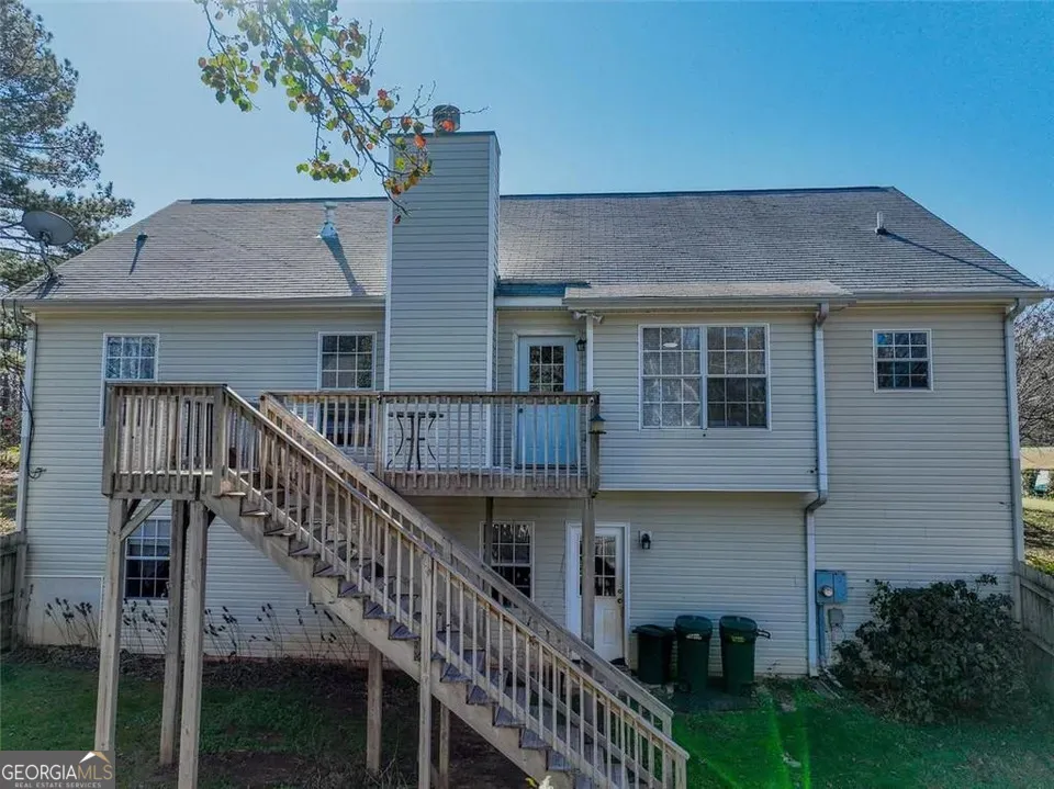 5810 Woodberry WALK Cumming, GA 30028