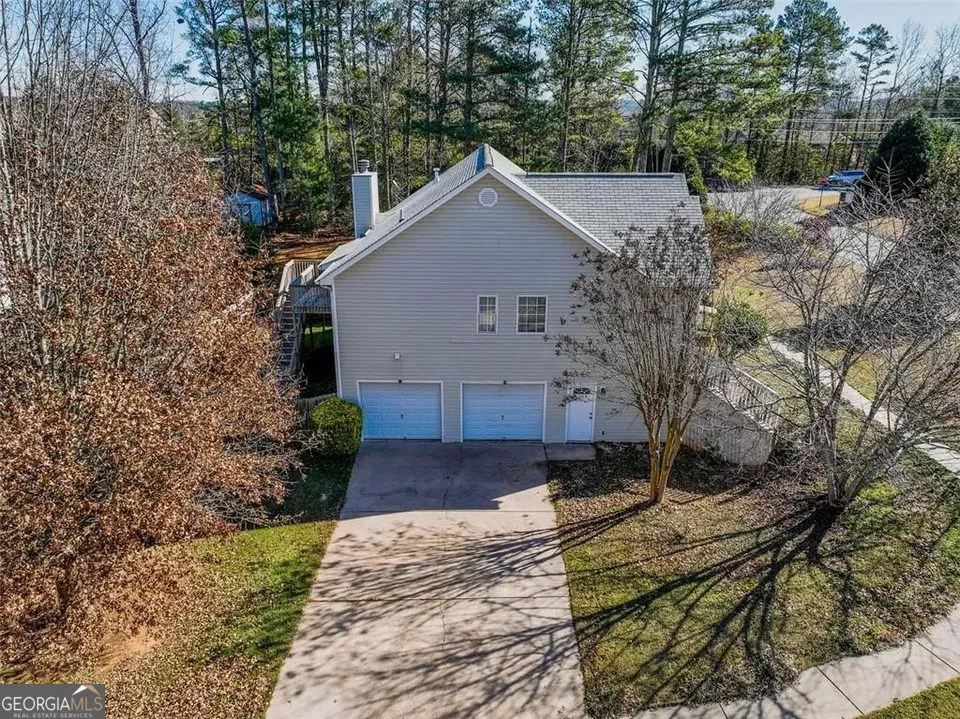 5810 Woodberry WALK Cumming, GA 30028
