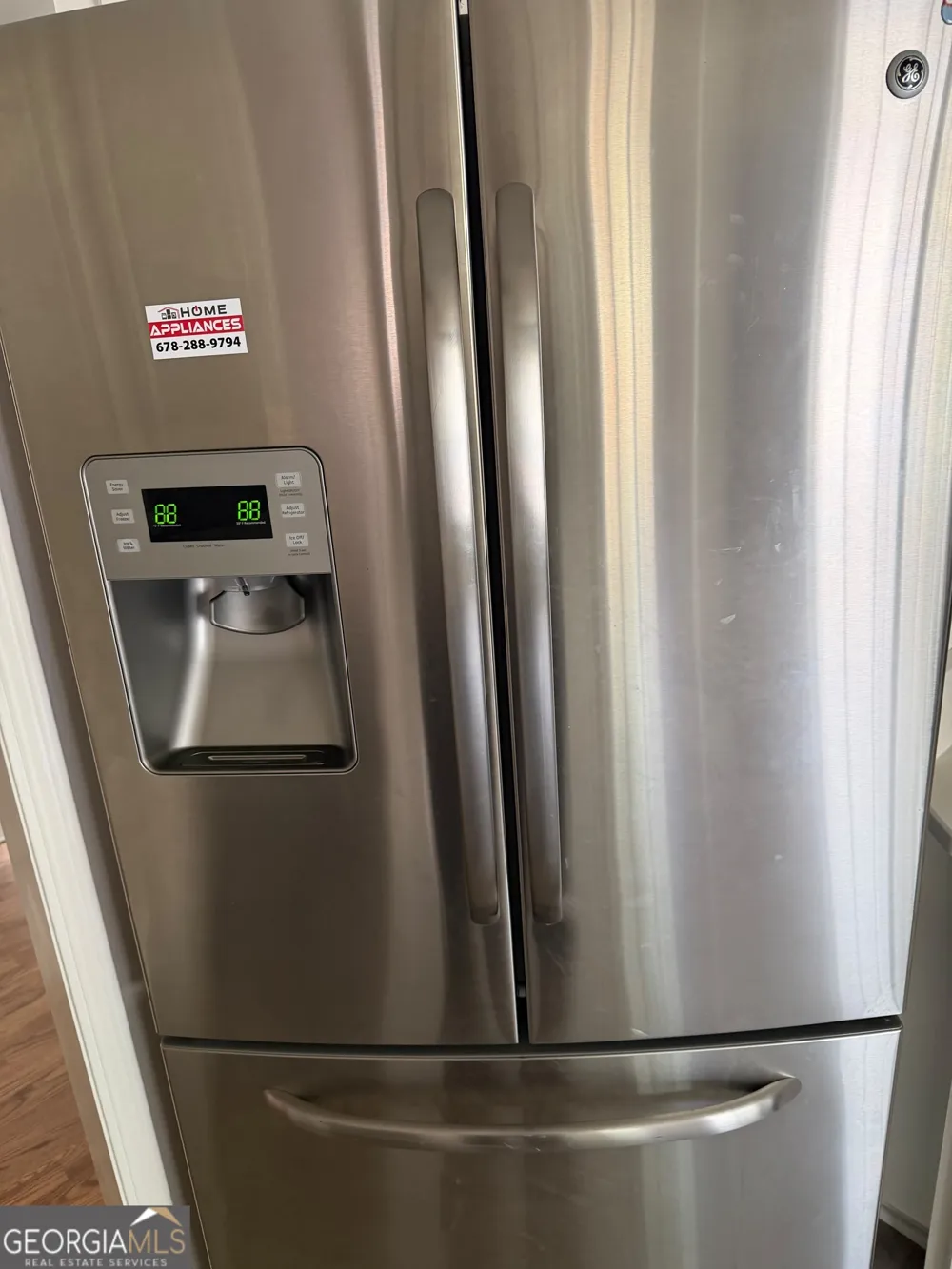5810 Woodberry WALK Cumming, GA 30028