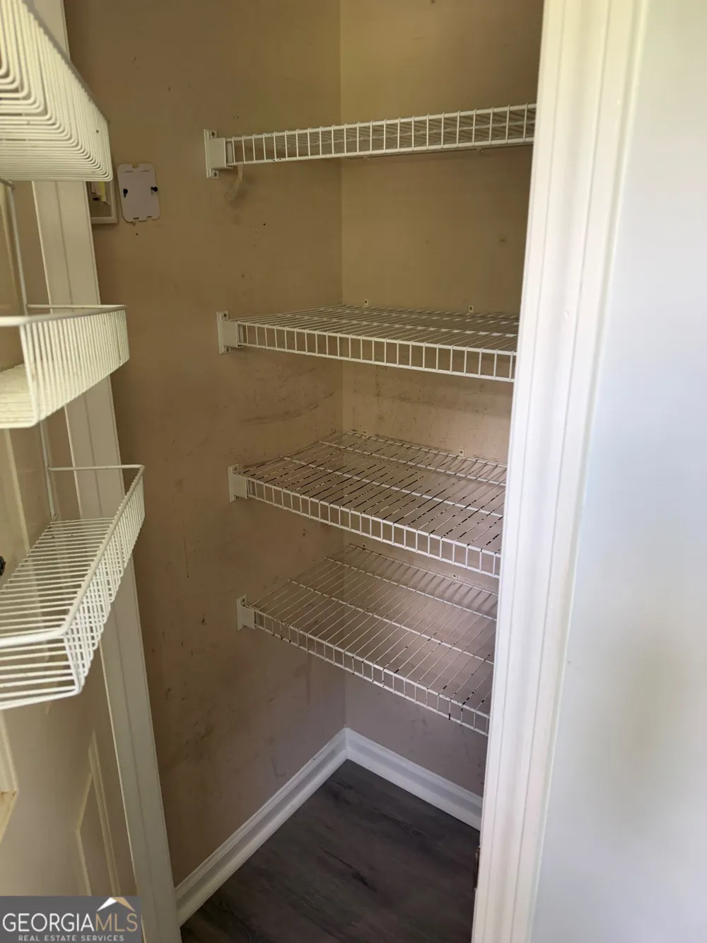 5810 Woodberry WALK Cumming, GA 30028