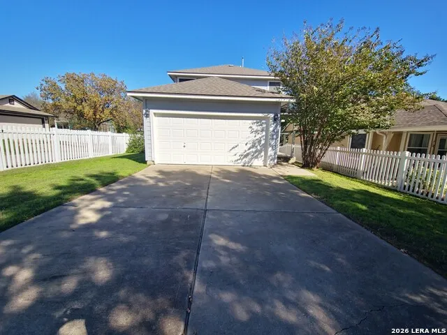 5661 Hartson Kyle, TX 78640