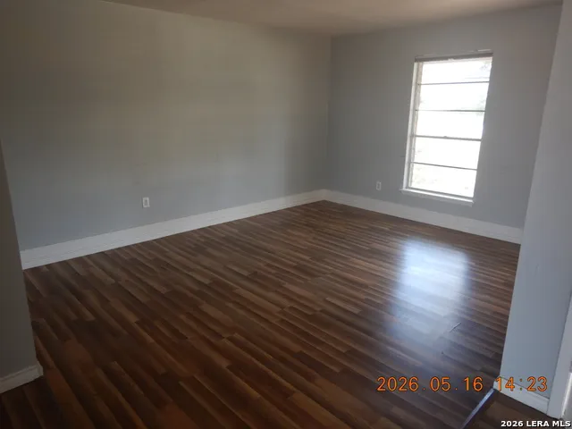 5923 Northgap St Windcrest, TX 78239