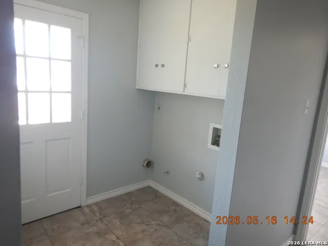 5923 Northgap St Windcrest, TX 78239