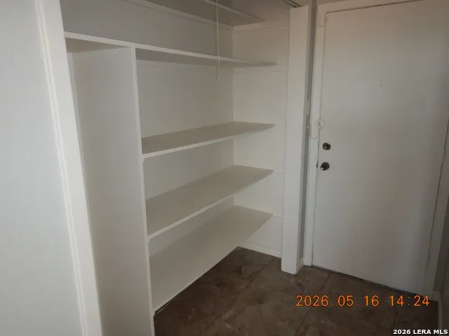 5923 Northgap St Windcrest, TX 78239