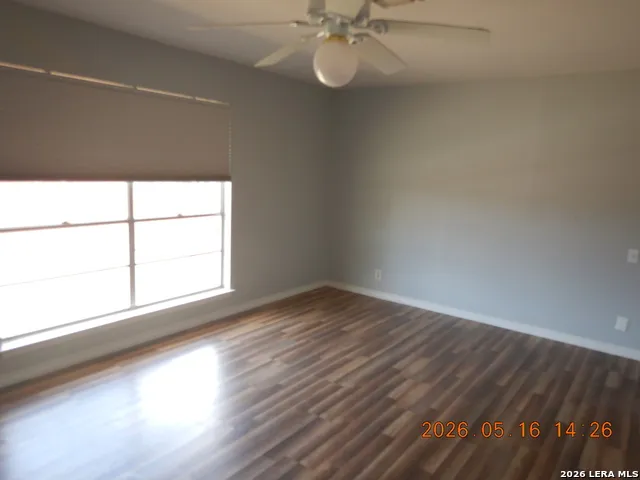 5923 Northgap St Windcrest, TX 78239