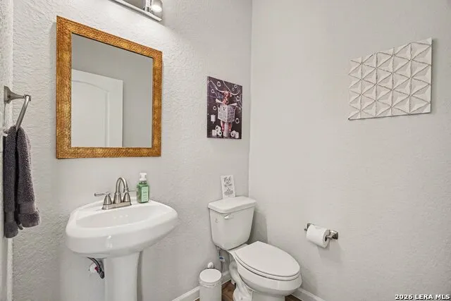 573 EDEN HL Canyon Lake, TX 78133