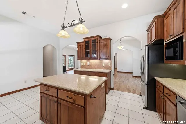 514 BURNING TREE LN Bandera, TX 78003