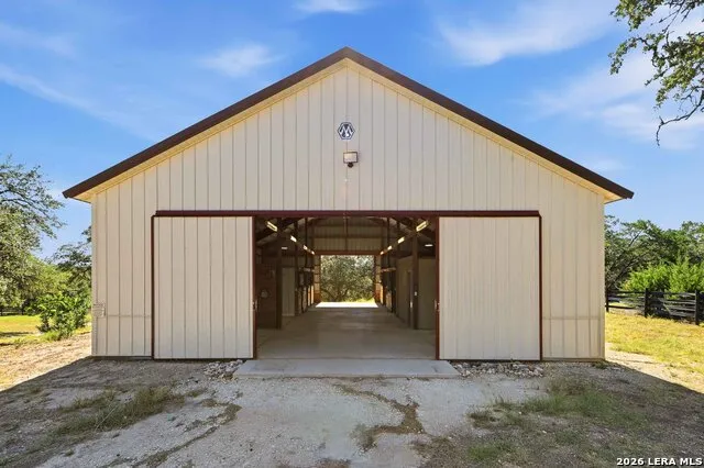 514 BURNING TREE LN Bandera, TX 78003