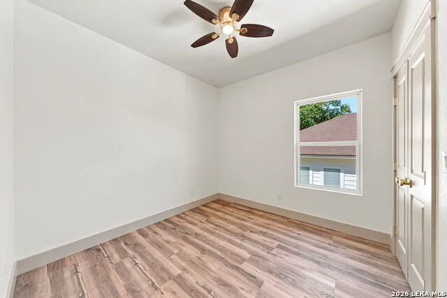 706 OAK VALLEY DR Kerrville, TX 78028