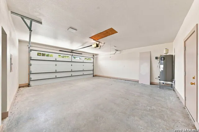 706 OAK VALLEY DR Kerrville, TX 78028