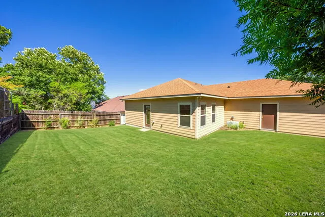 706 OAK VALLEY DR Kerrville, TX 78028