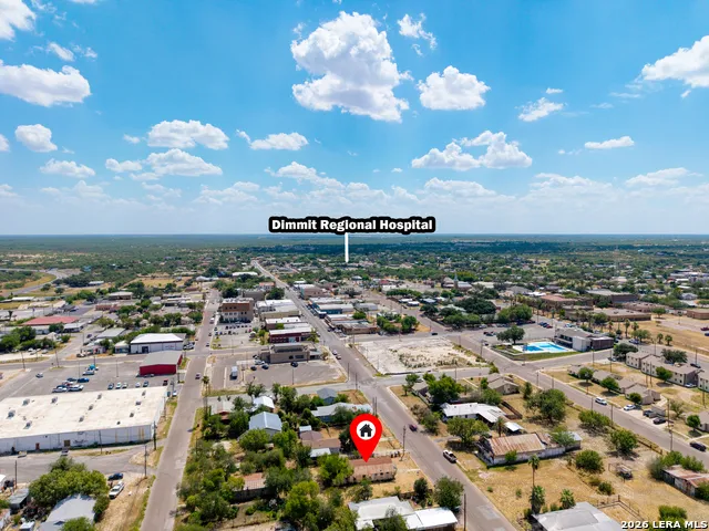 601 5TH ST Carrizo Springs, TX 78834